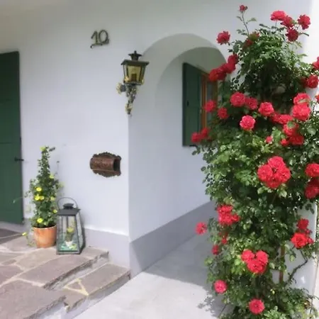 Ferienwohnung In Bei Garmisch Mit Privatem Whirlpool Und Sauna *